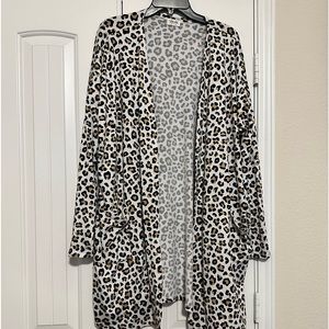Long sleeve leopard cardigan